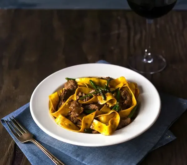 Stir-fry Beef Pappardelle