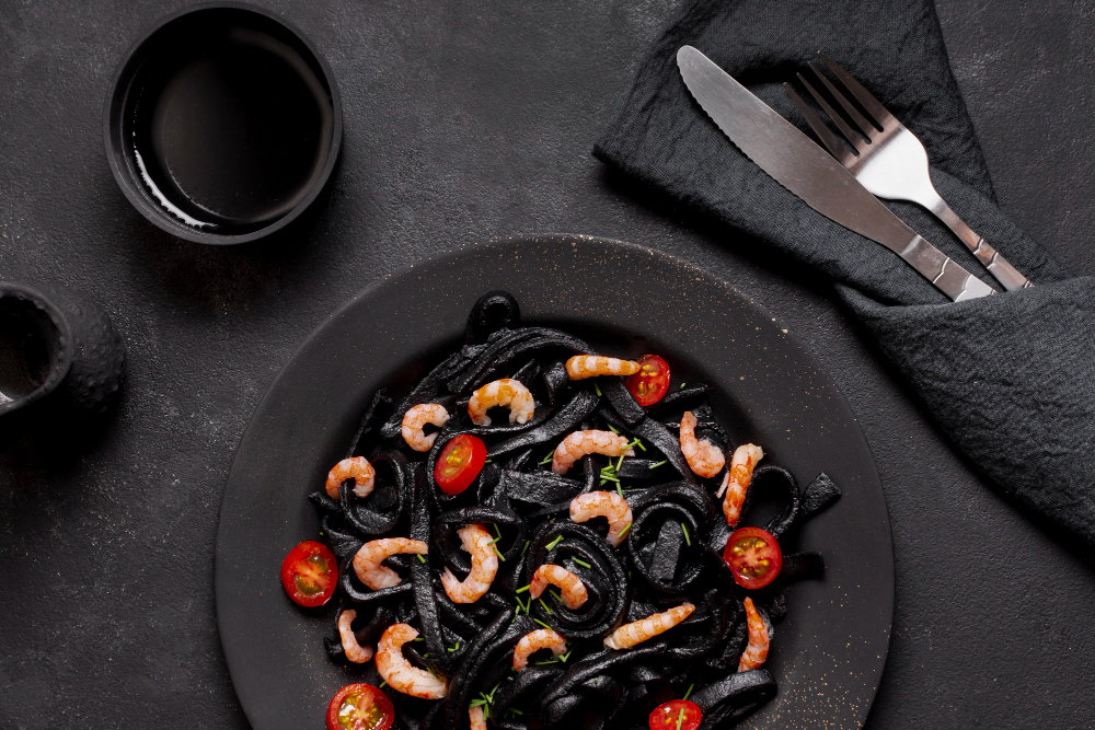 Squid Ink Pasta with Scallops in Creamy Sauce